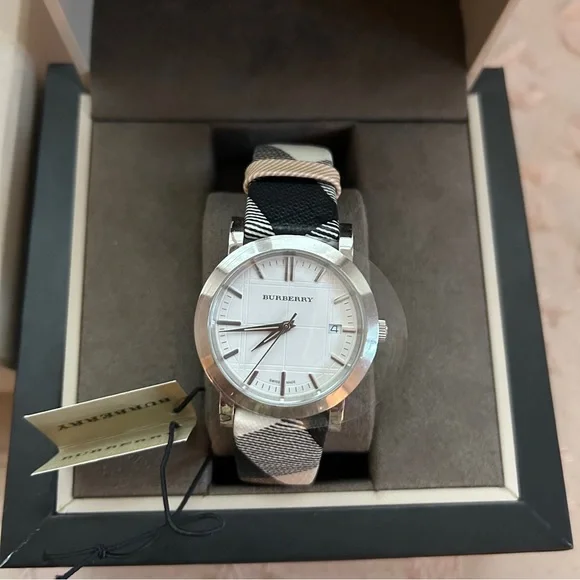 Burberry | Accessories | Burberry Nova Check Ladies Watch  display picture 2